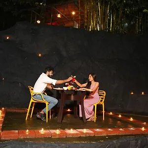 Resort Clay By Bestinn Leisure - Wayanad, Padinjarathara